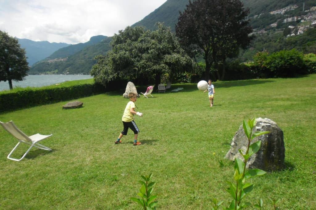 Favoloso Appartamento Fronte Lago, Gera Lario Exterior foto